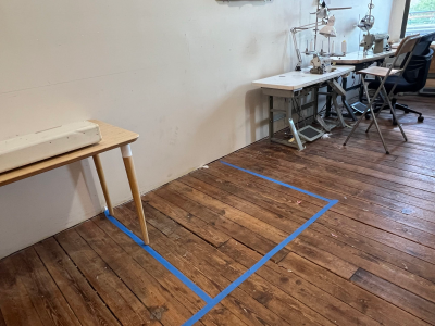 4𝓕𝓣 𝔁 4𝓕𝓣 𝓜𝓲𝓷𝓲 𝓢𝓽𝓾𝓭𝓲𝓸 in our 600 SQ FT Industrial sewing cooperative!