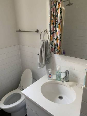 Room in Crown Heights!