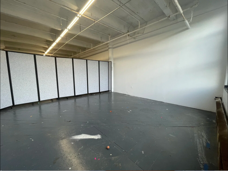 400sqft Artist Studio (semi Private)