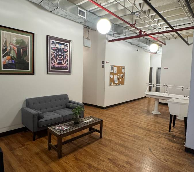 Team Office Space, Workspace, Showroom Available Now (87R#22)