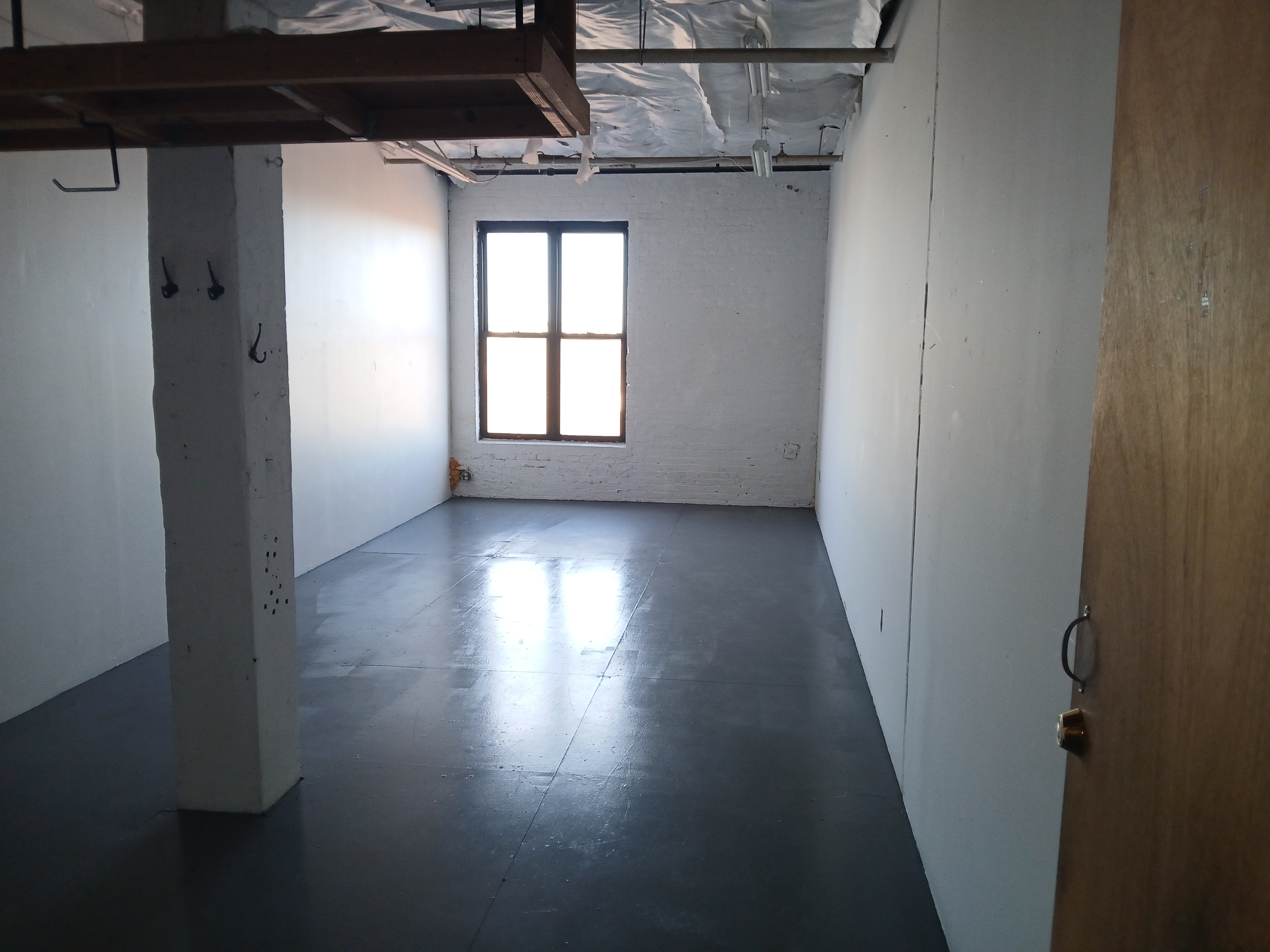 Artist studio commercial place