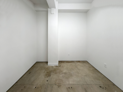 Studio 2422 - YOUR FIRST MANHATTAN ARTIST STUDIO STARTS HERE