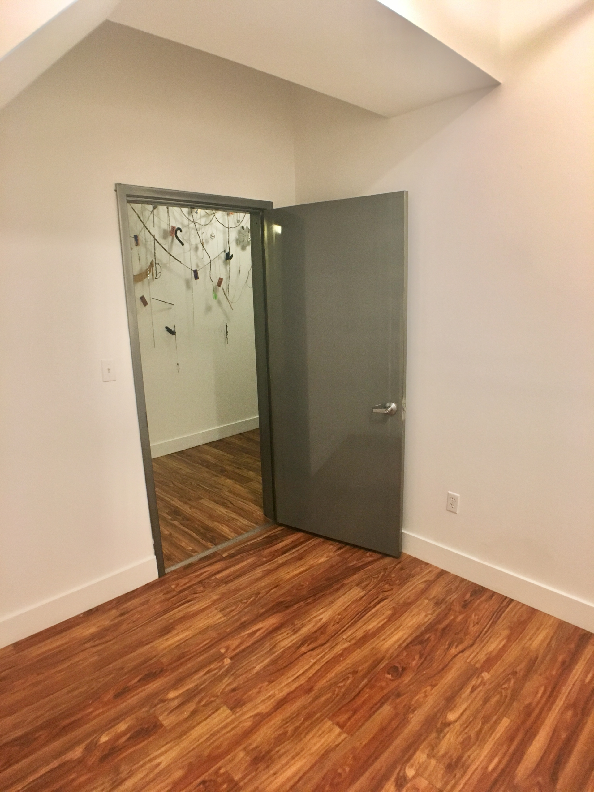 Private Art Studio / Office in Greenpoint (252J #204)