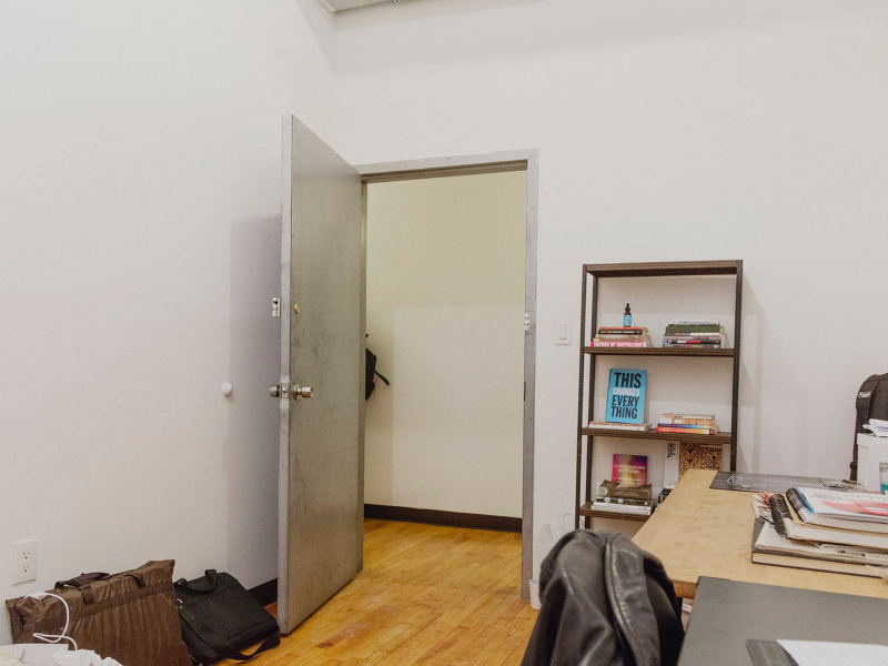Private Interior Unit In Williamsburg Near McCarren Park (87R#11)