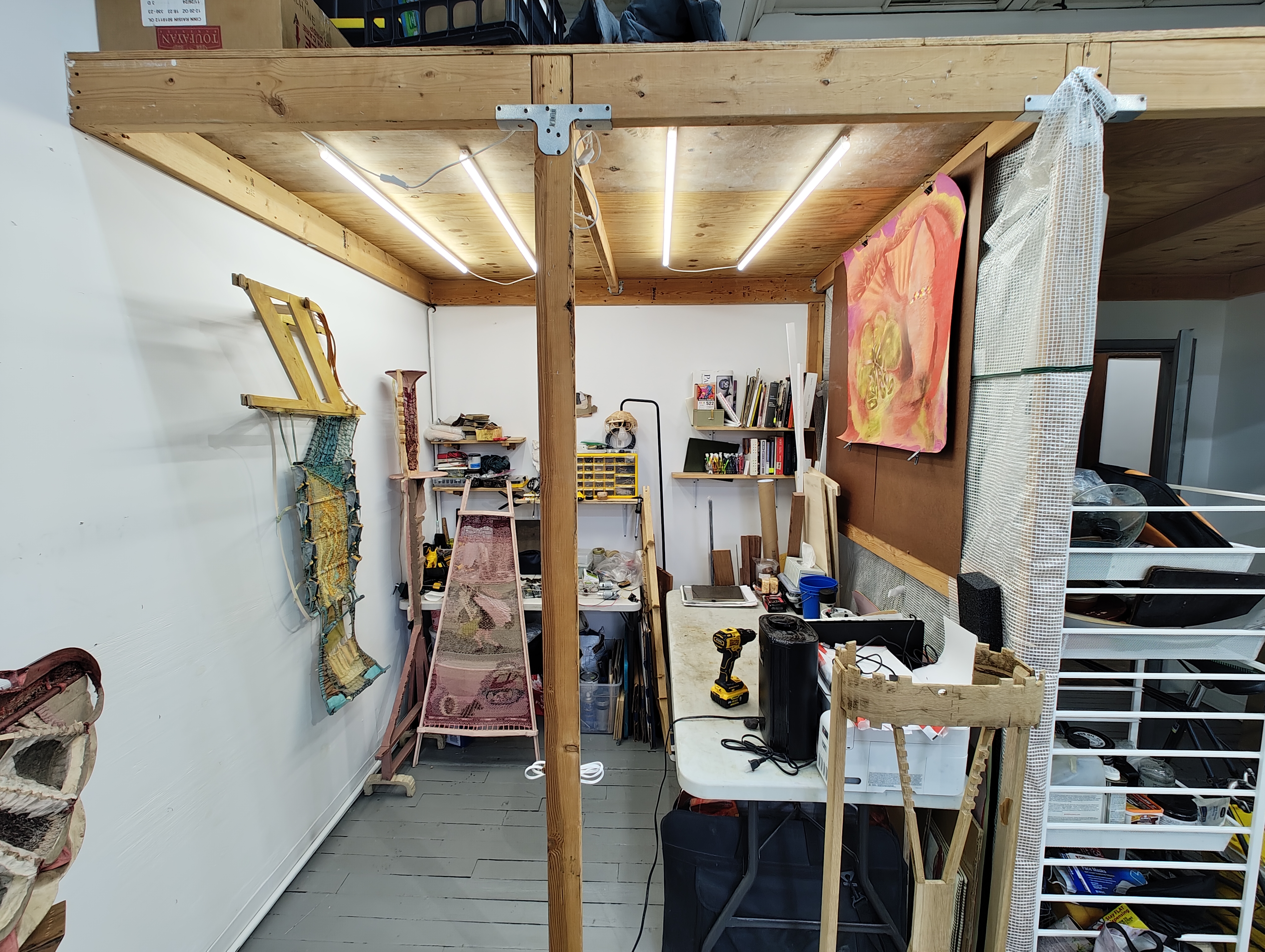 sublet in shared studio, sunset park (ASAP - end of August)