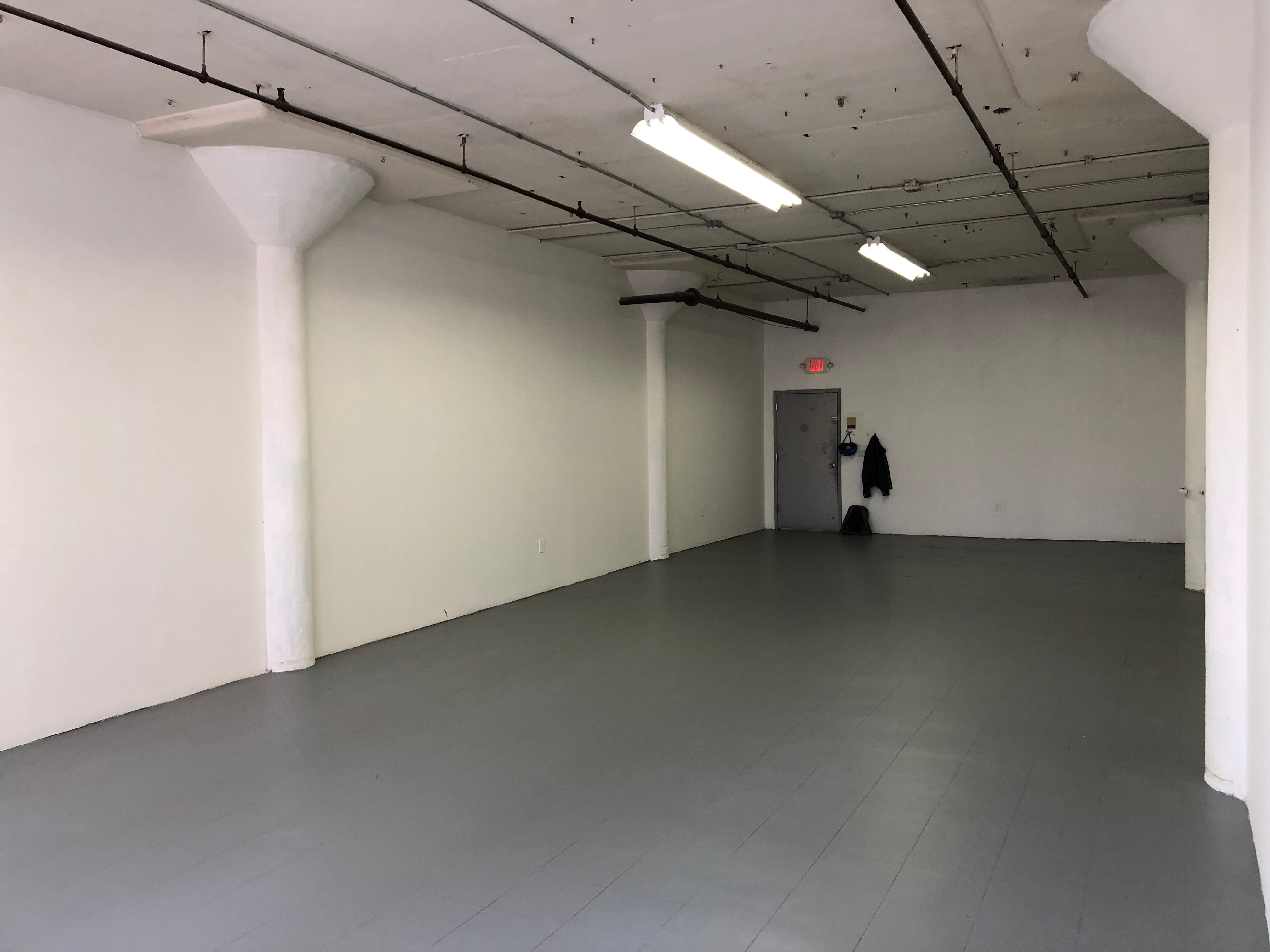 Large private artist studio (work only)