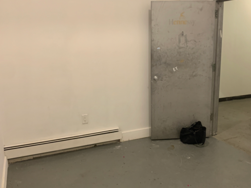 Greenpoint Art Studio / Workspace Near Pulaski Bridge (394M #1B)