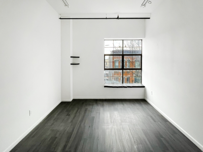 STUDIO 290: CLEAN SUN DRENCHED ART STUDIO W INDUSTRIAL WINDOW