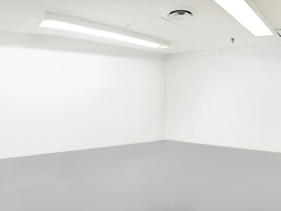 $675 - 250 sqft BEAUTIFUL WHITE BOX, bright interior space available! 100% Private studio space - Morgan / Jefferson L train