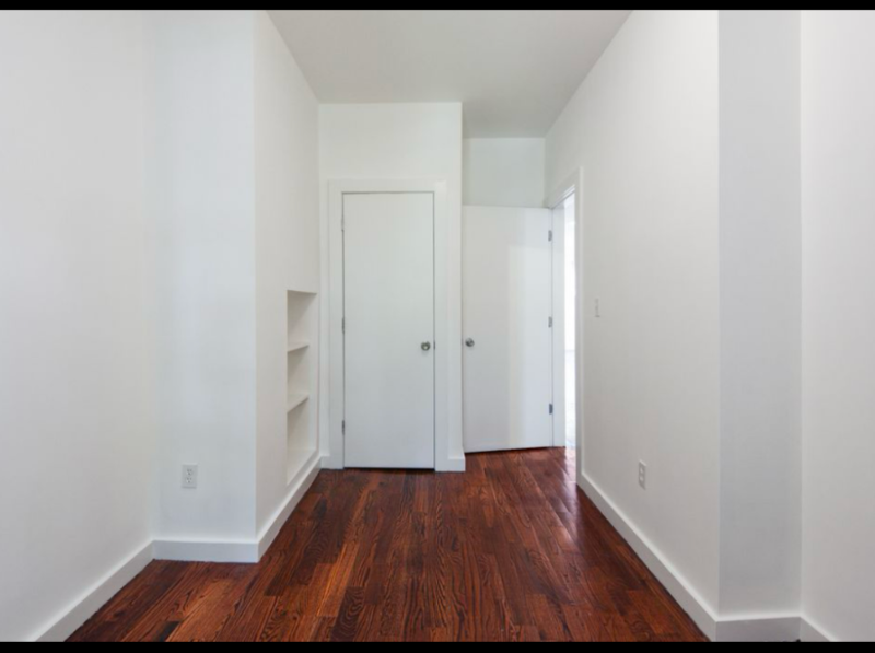 Sun Drenched 2 Bedroom in 2 Family Home