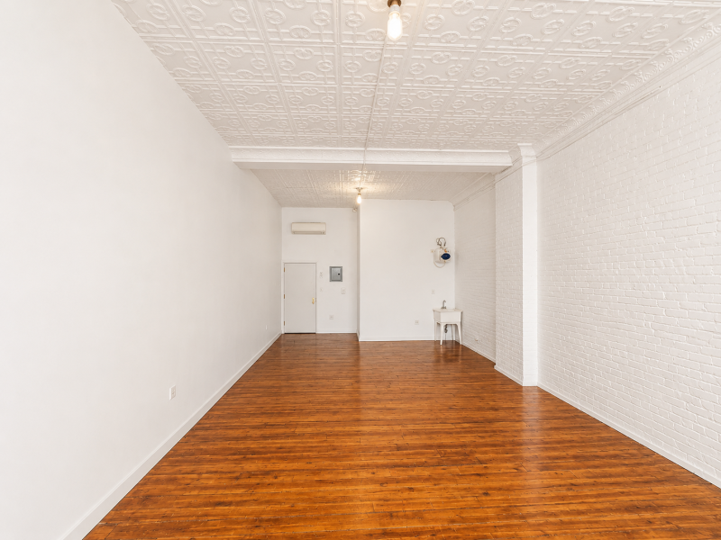 Creative artist loft space in williamsburg