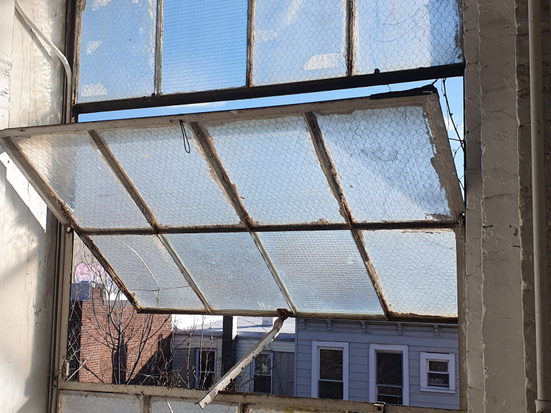 Bushwick ART STUDIOS, Utilities included, $700/month-to-month (Bushwick - Morgan/Jefferson L, Myrtle/Broadway J/M)