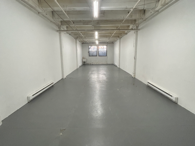 900 Square foot Williamburg studio