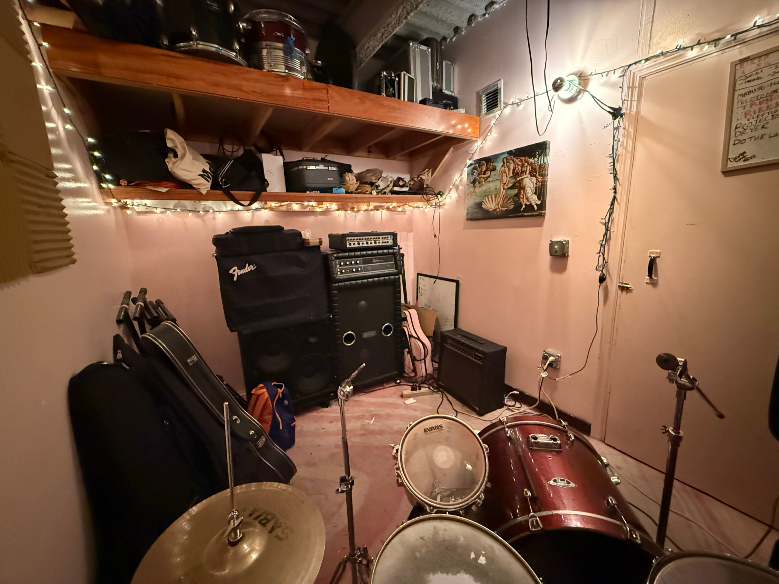 Private Music Rehearsal / Production Studio – Bushwick, Dekalb L $675-745 (Brooklyn - Dekalb L / Knick M trains)