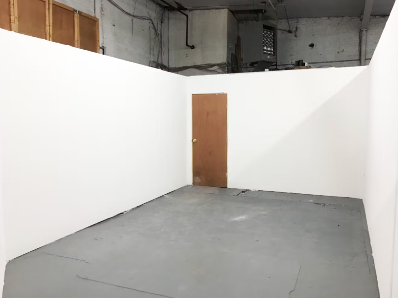 Affordable Painting Studio - Small warehouse Halsey L