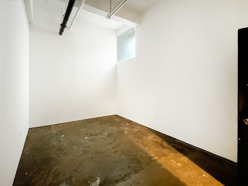 STUDIO 111: PRIVATE ARTIST STUDIO W NATURAL LIGHT & HIGH CEILINGS