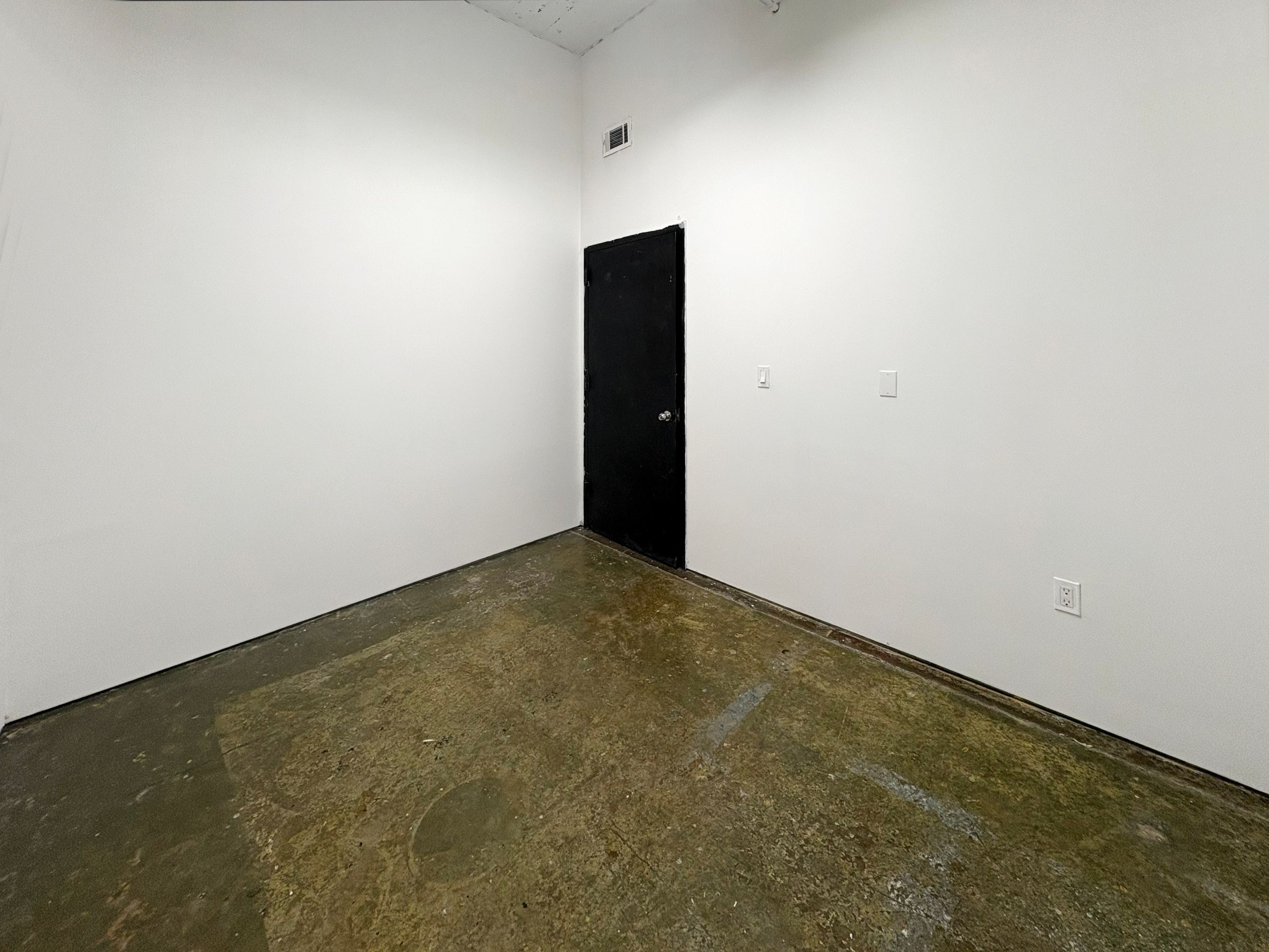 STUDIO 125: SMALL STUDIO BIG IDEAS CREATIVE SPACE THAT GROWS WITH YOU