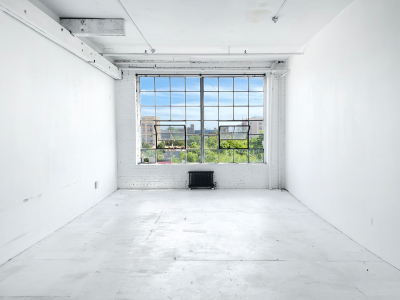 STUDIO 315: BROOKLYN ARTIST STUDIO BUILT FOR MAKING L TRAIN