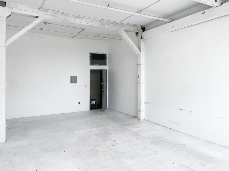 STUDIO 315: BROOKLYN ARTIST STUDIO BUILT FOR MAKING L TRAIN