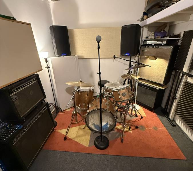 Bushwick Rehearsal Studios near Dekalb L – Full Backline - $100-200/mo (Bushwick, Brooklyn - Dekalb L / Knick M trains)