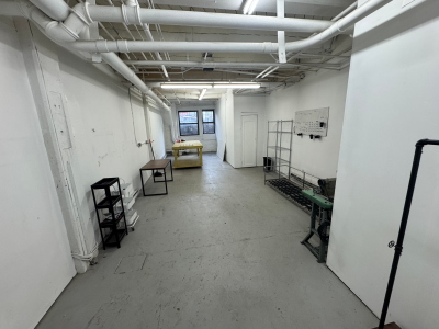 Private Studio, L train Grand Street Stop, High ceilings, windows
