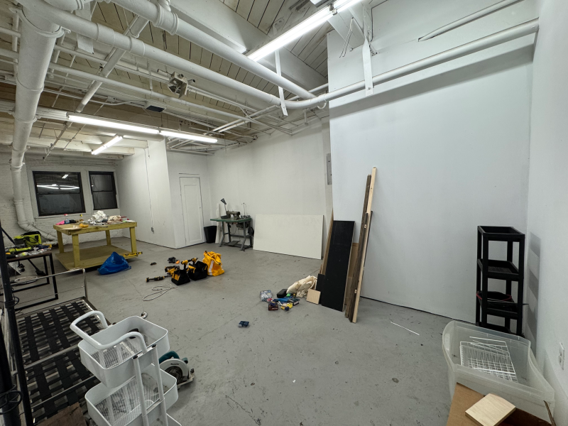 Private Studio, L train Grand Street Stop, High ceilings, windows