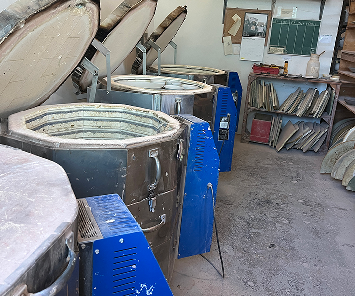 Space within 2500 sq ft well equipped Ceramic Stuio