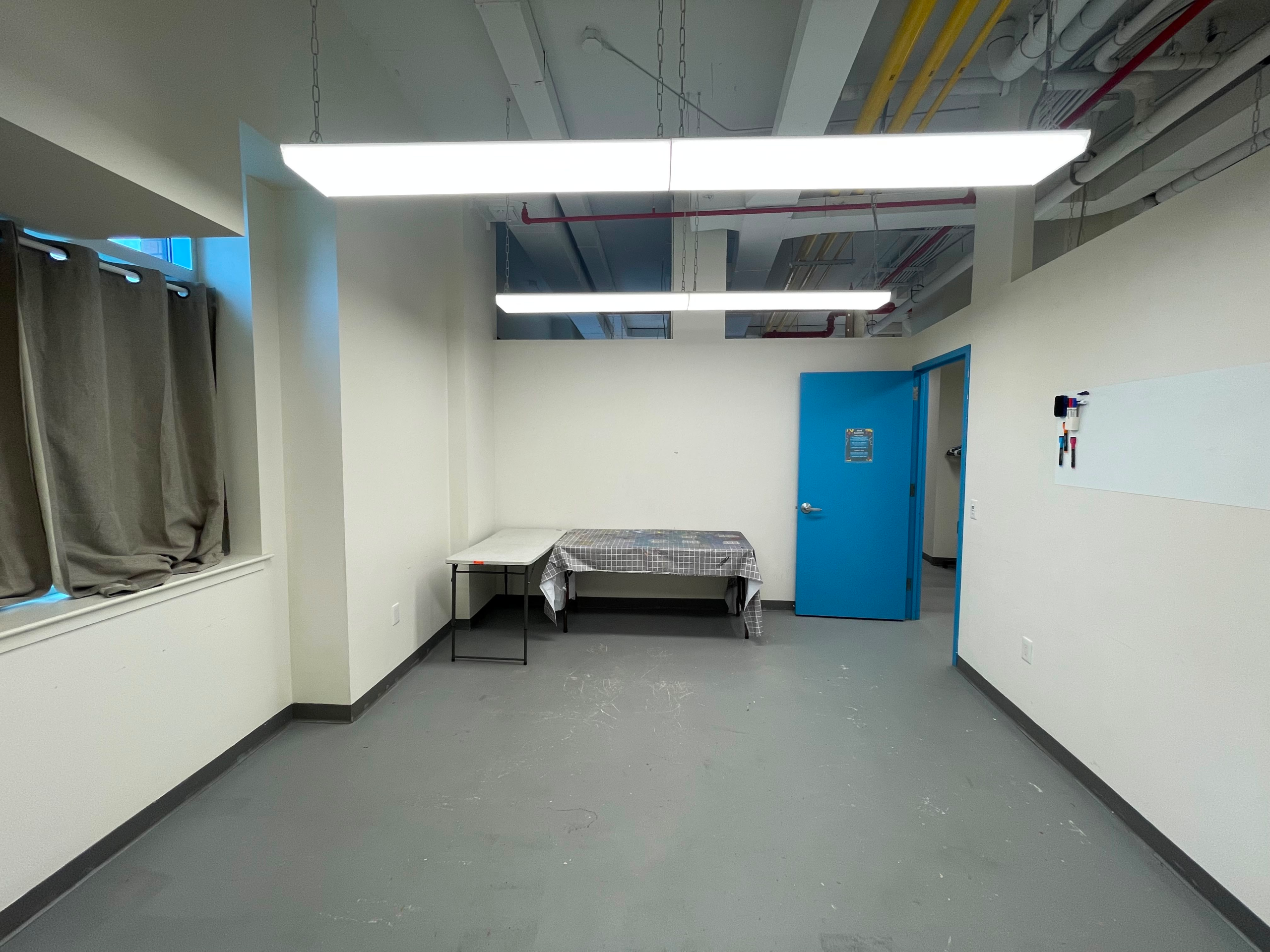 FIRST FLOOR ART STUDIOS / CREATIVE BUSINESS