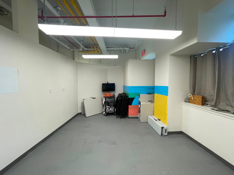 FIRST FLOOR ART STUDIOS / CREATIVE BUSINESS