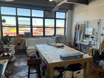 LARGE LIGHT-FILLED SHARED STUDIO IN GREENPOINT